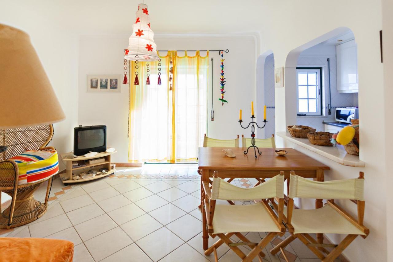 Downtown Apartment *
